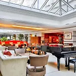 Aria 5* براغ