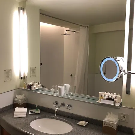 Aria Hotel